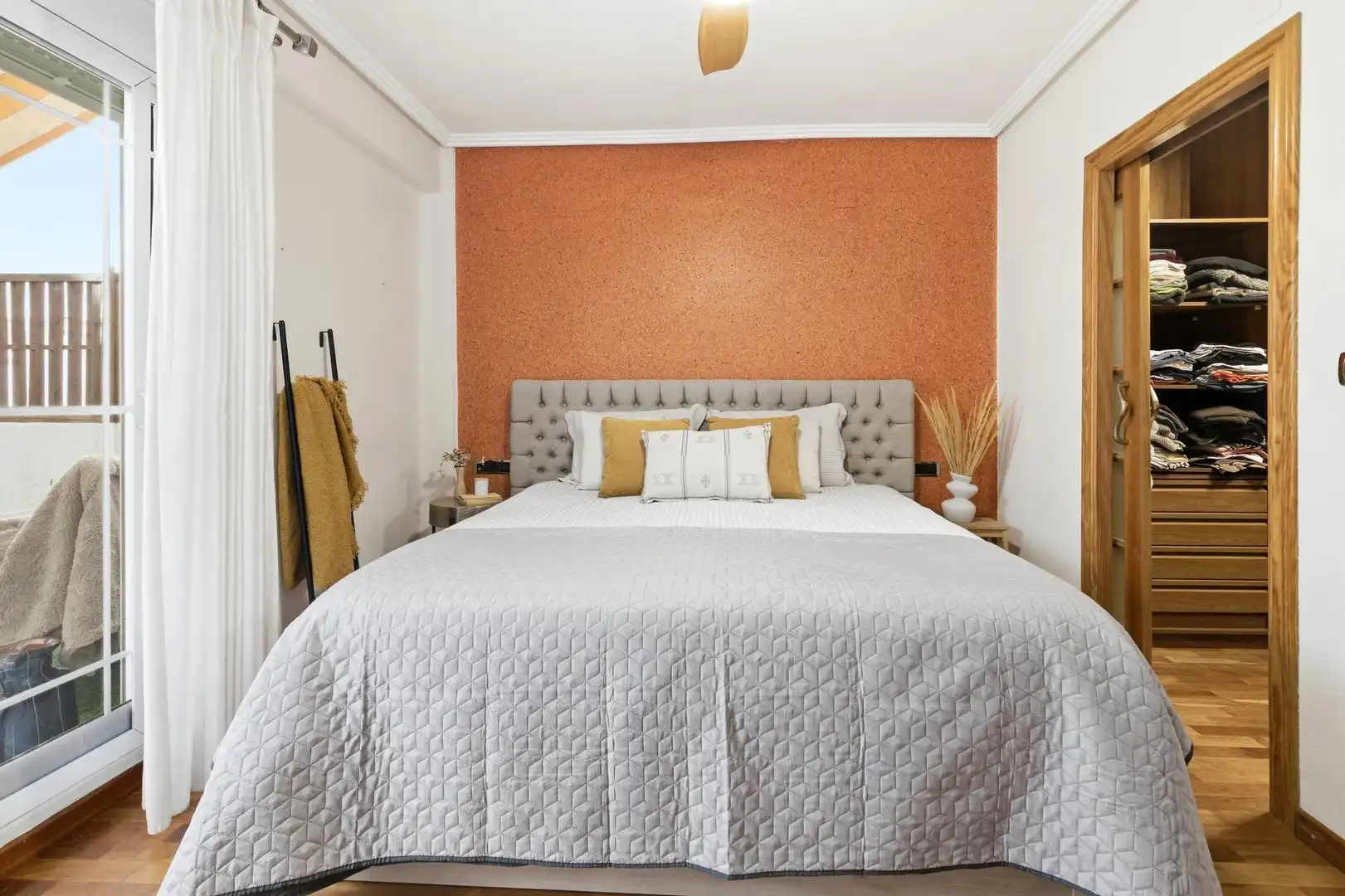 Habitación de Piso en venta en Sagunto / Sagunt con Aire acondicionado, Calefacción y Parquet