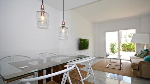 Foto 5 de Casa adosada de alquiler en Albatros-ur Bahia Marbell, 4, Bahía de Marbella, Málaga