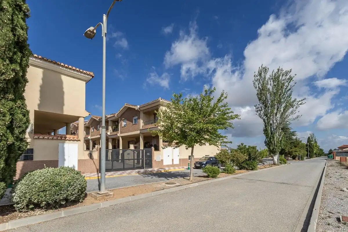 Houses for sale in Urbanizacion ALIXARES DEL TEMPLE, 34, Ventas de Huelma