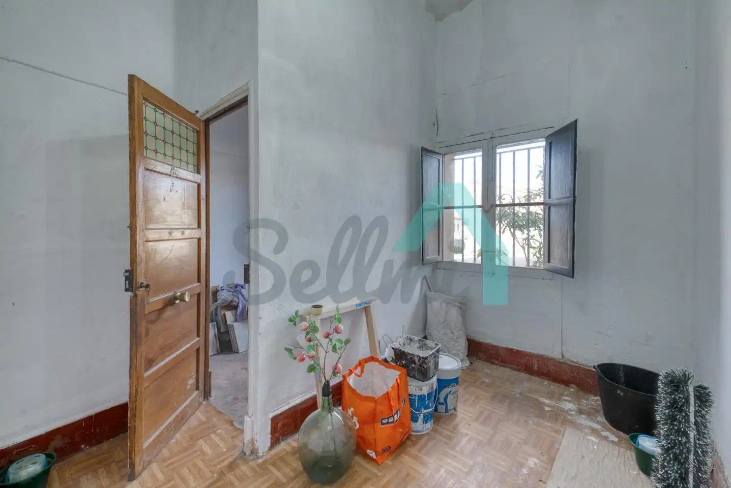 Buildings for sale in Oviedo 