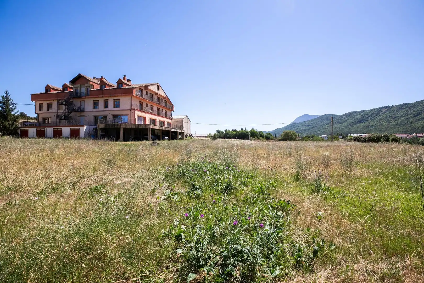 Gebäude zum Verkauf in Puente la Reina de Jaca