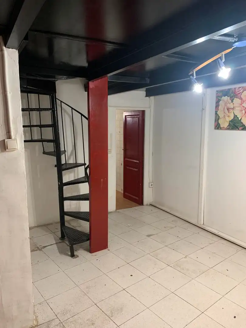 Local de alquiler en Carrer de las Navas de Tolosa, 351, El Camp de l'Arpa del Clot