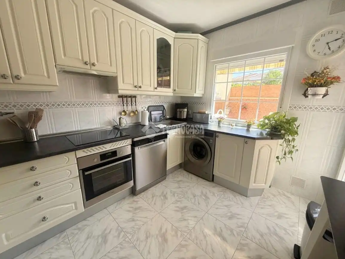 Kitchen of Detached homes for sale in Seseña