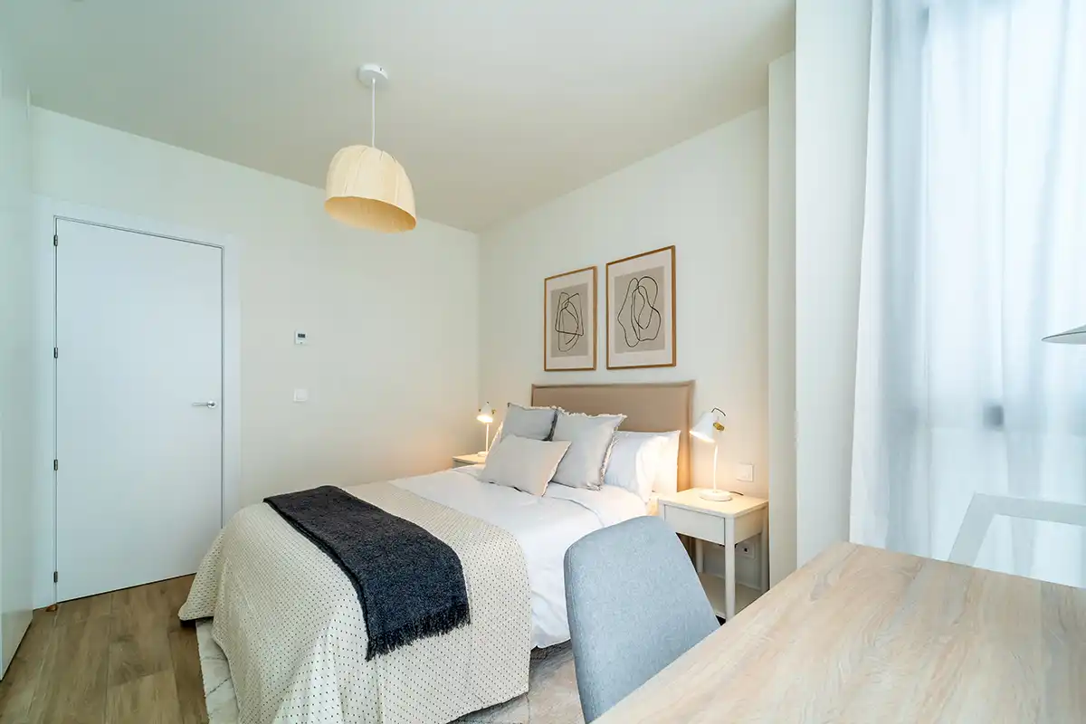 Schlafzimmer von Wohnung zur Miete in Madrid mit Klimaanlage, Heizung und Abstellraum