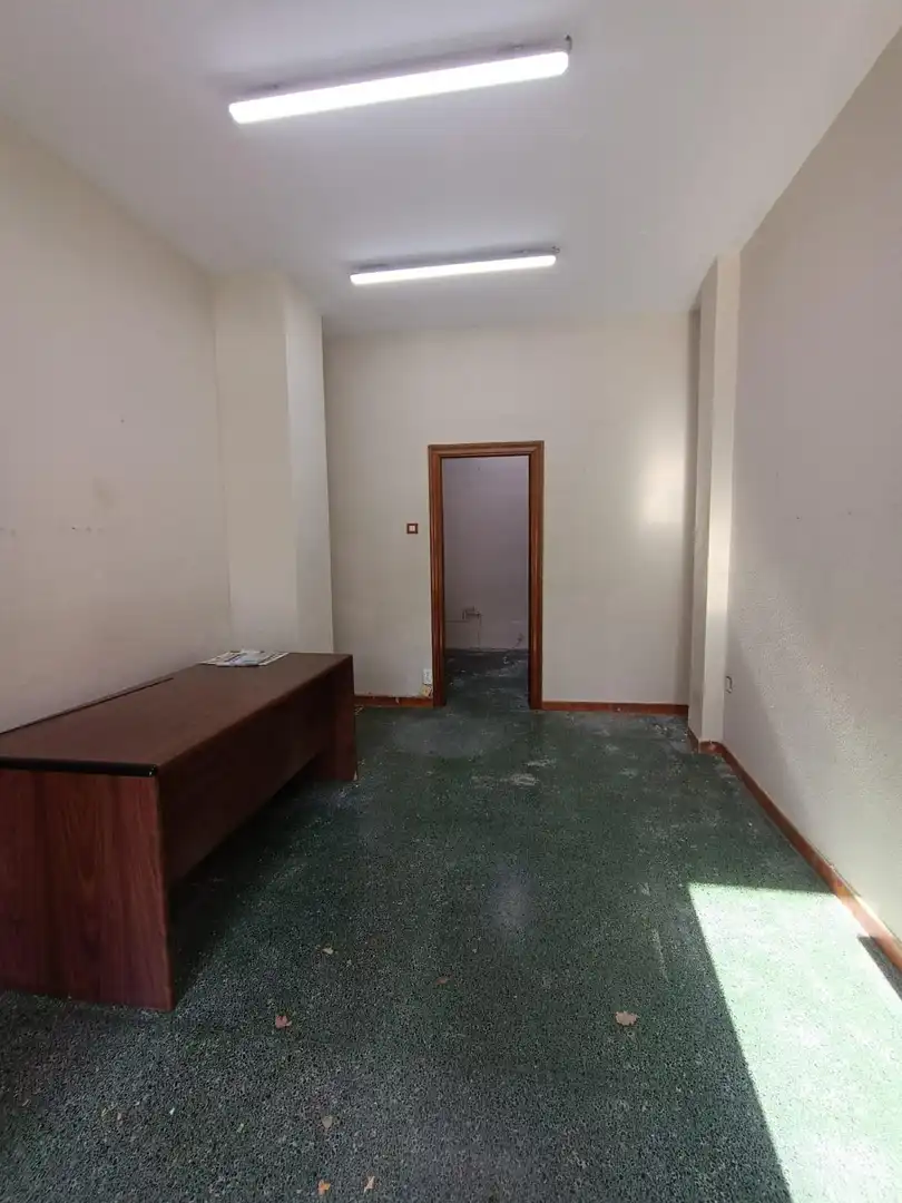 Geschaftsraum zur Miete in Barakaldo 
