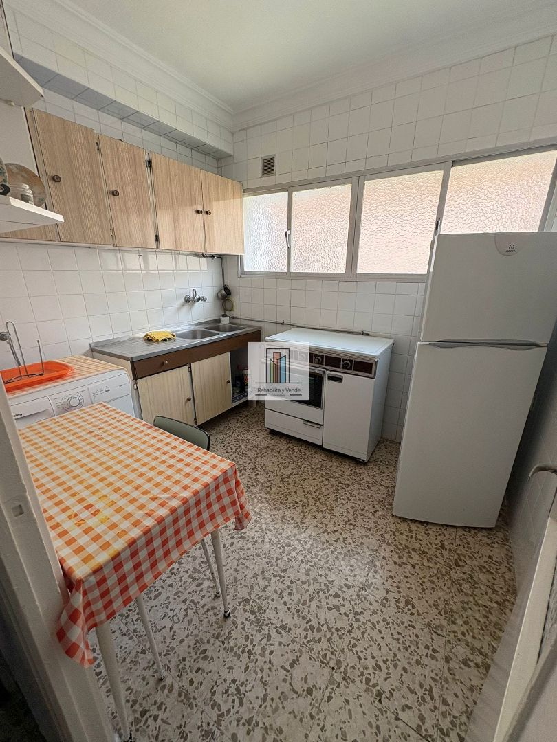 Kitchen of Flat for sale in Chiclana de la Frontera  with Balcony