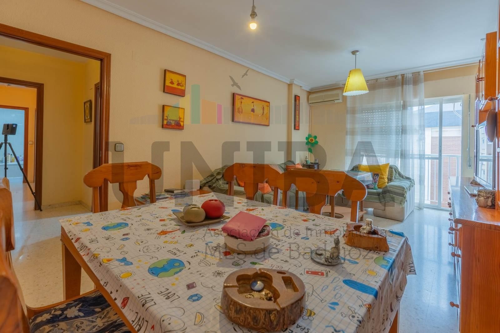 Comedor de Piso en venta en Badajoz Capital con Aire acondicionado