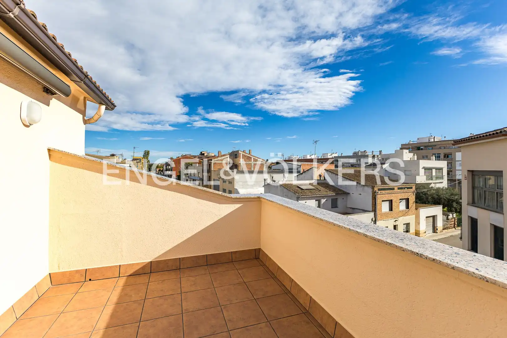 Casa adosada en venda a Els Monjos