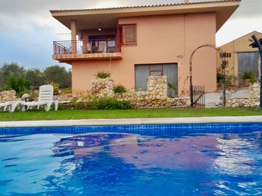 Casa con piscina en venta en Calle FREIXA