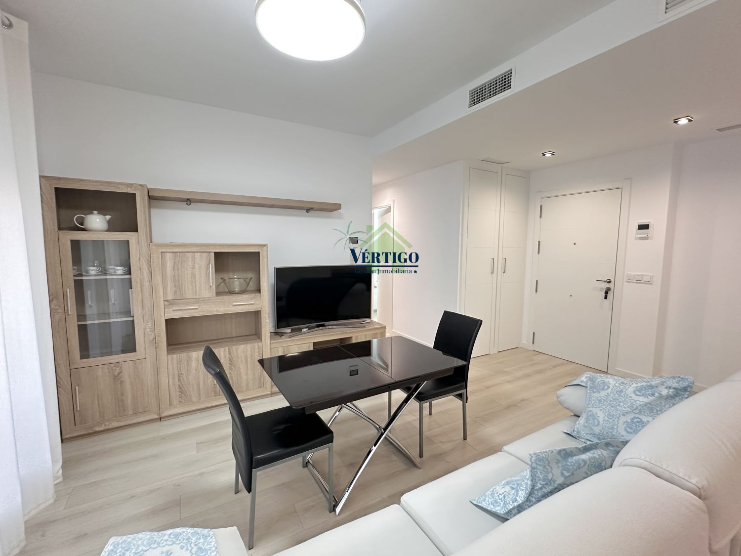 Living room of Flat to rent in Dos Hermanas  with Air Conditioner, Heating and Terrace