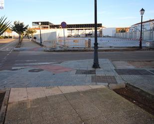 Vista exterior de Casa adosada en venda en Valdelacalzada amb Terrassa i Traster