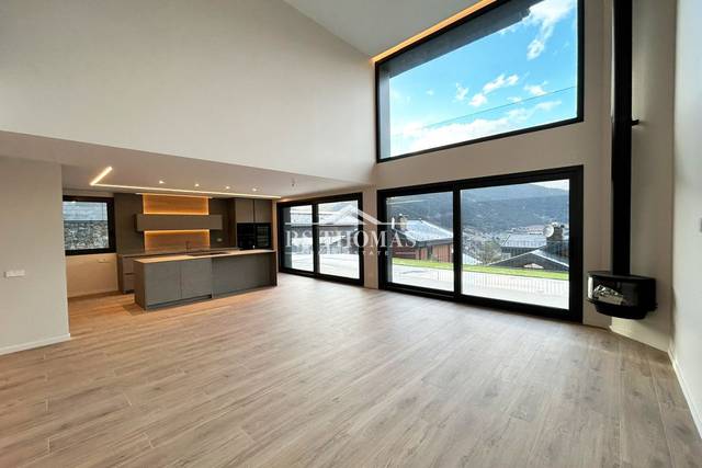 Casa-chalet en Venta en L'Aldosa - Anyós