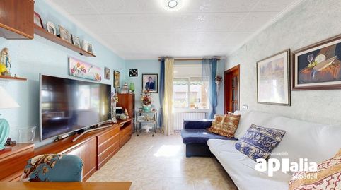Foto 2 de Casa adosada en venta en Creu de Barberà, Sabadell