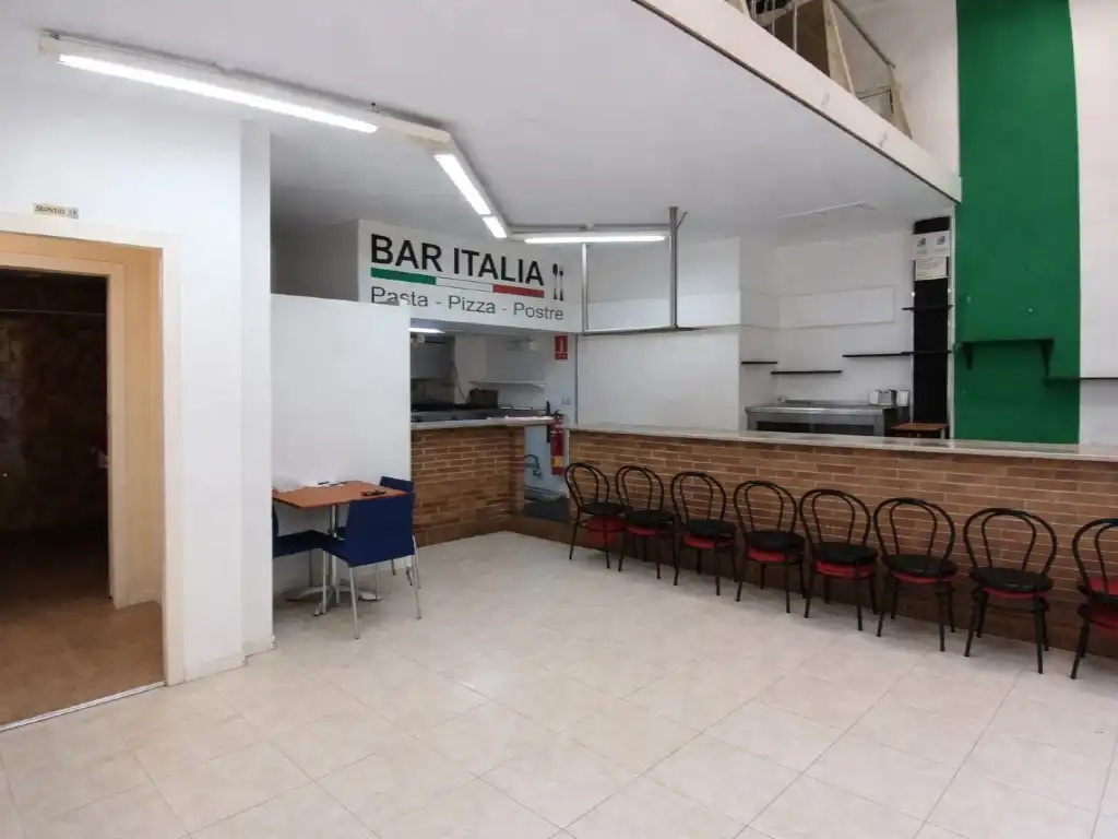 Commercial properties for sale in Calle Salvador Segui, L'Espirall