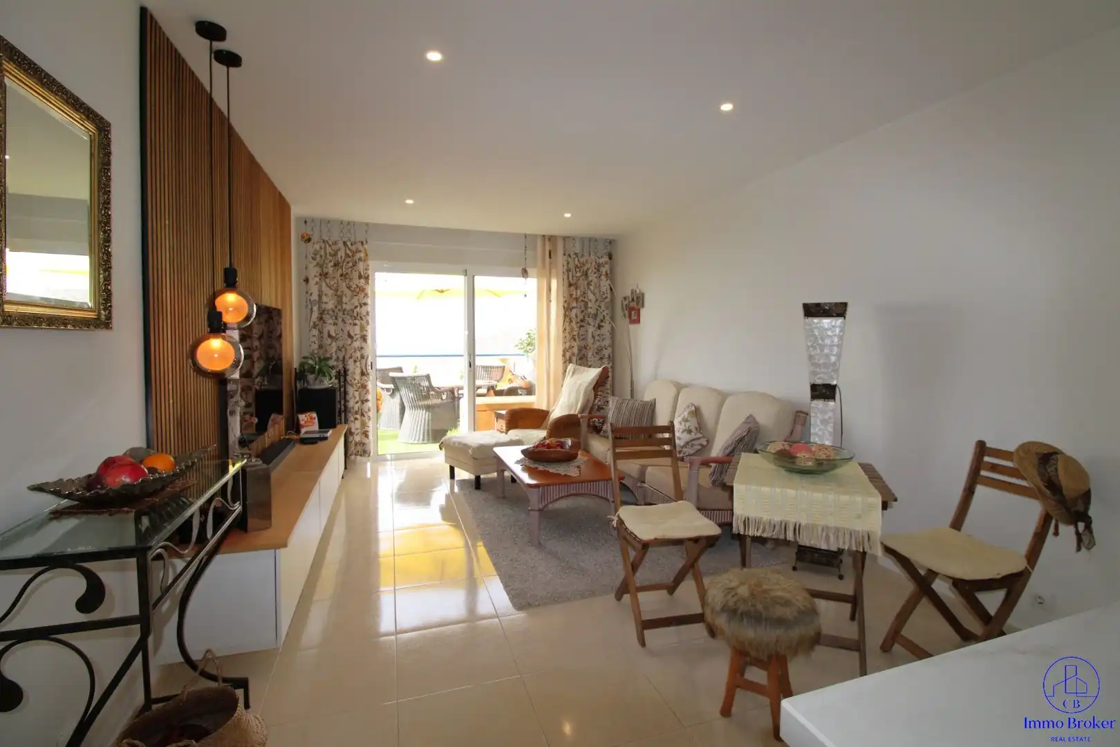 Wohnzimmer von Wohnung zum Verkauf in Adeje mit Abstellraum und Gemeinschaftspool