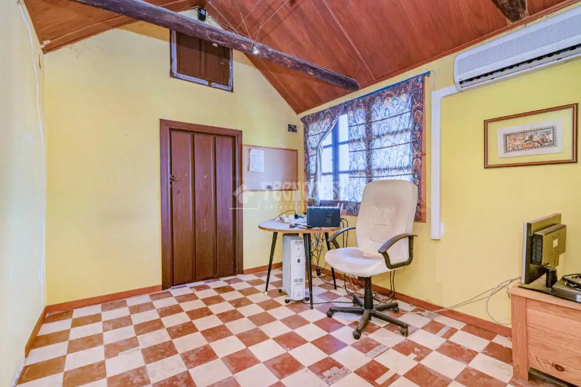 Houses for sale in Granada  with Heating, Terrace and Swimming Pool