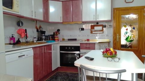 Foto 4 de Casa adosada en venta en Plaza Fuente Nueva, Martos, Jaén