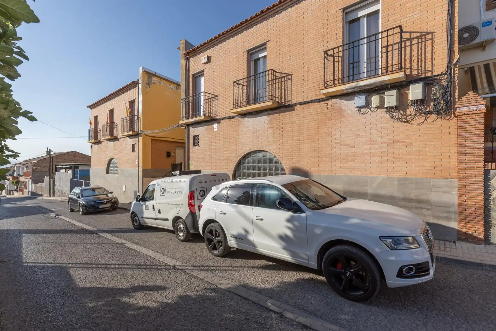 Aparcament de Casa adosada en venda en Gójar amb Aire condicionat i Calefacció
