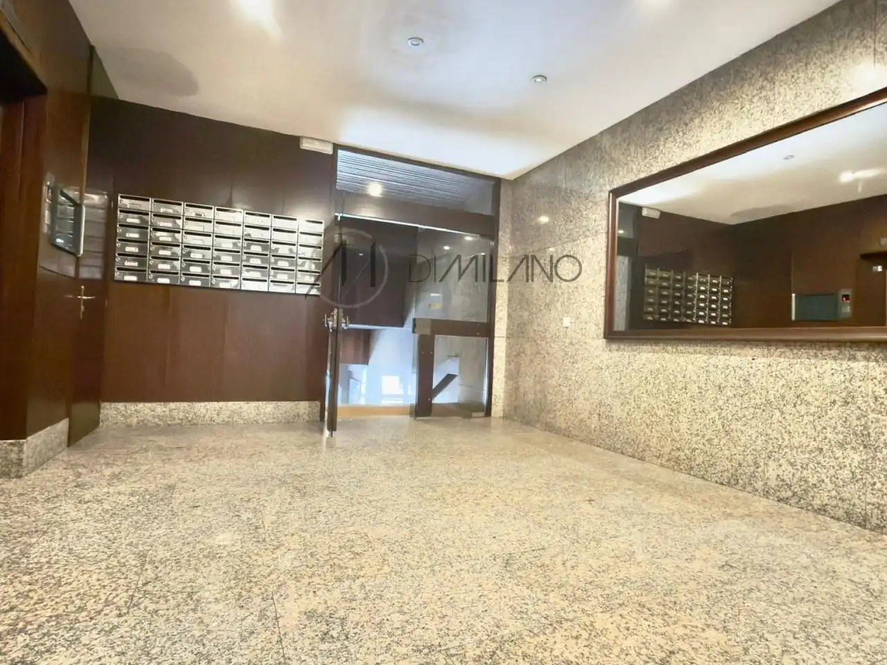 Apartamento en venta en Vigo  con Calefacción