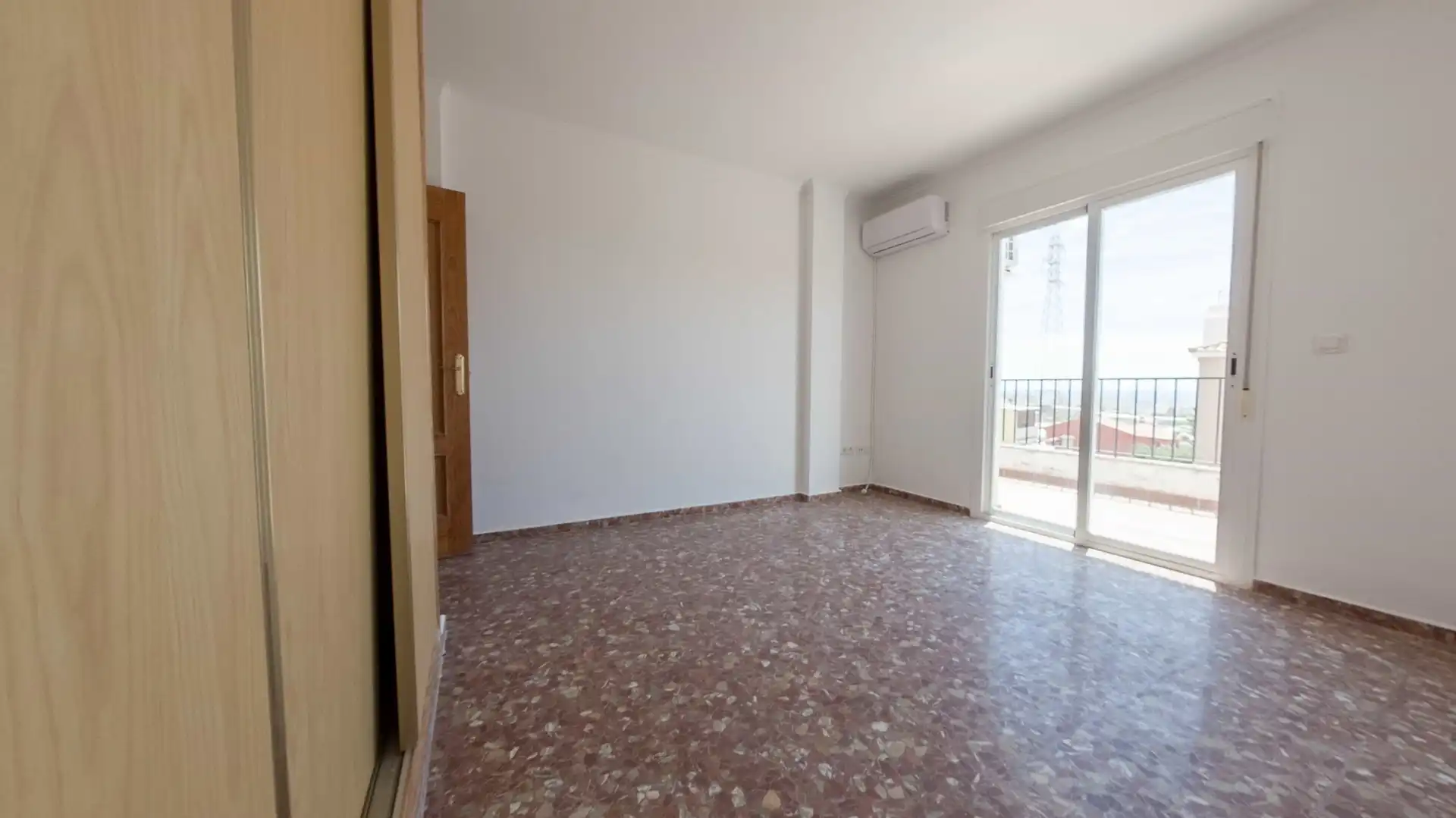 Habitación de Casa o chalet en venta en Torrox con Aire acondicionado, Trastero y Balcón