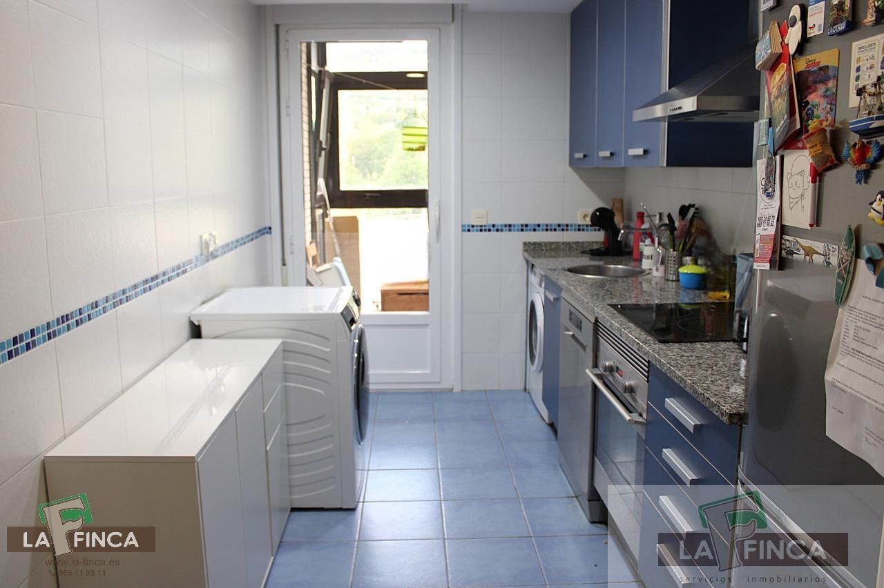 Piso en venta en La Florida, Vallobín - La Florida, Oviedo