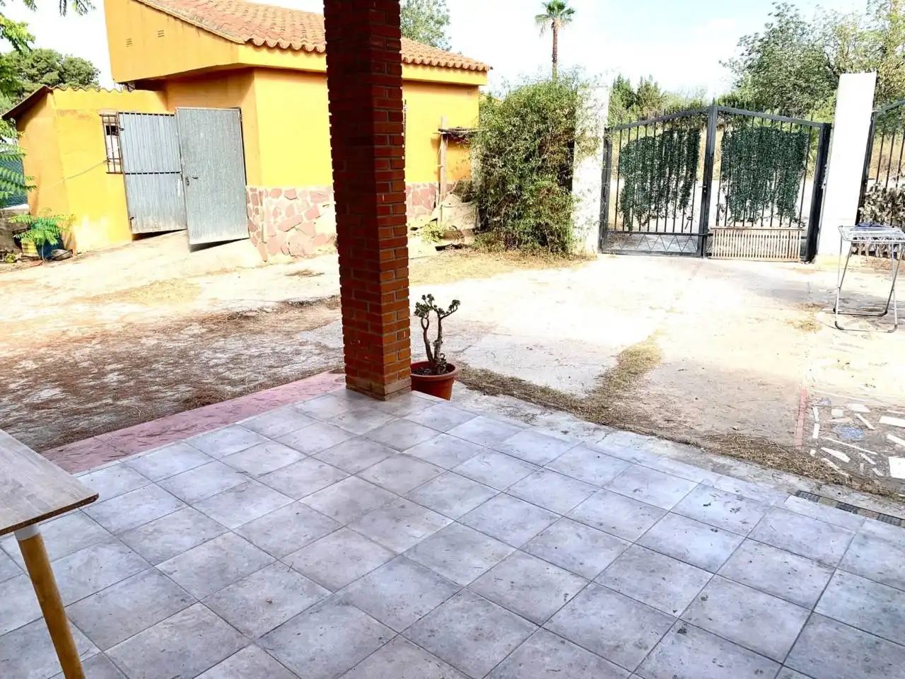 Jardí de Finca rústica en venda en Llíria amb Jardí privat, Terrassa i Piscina