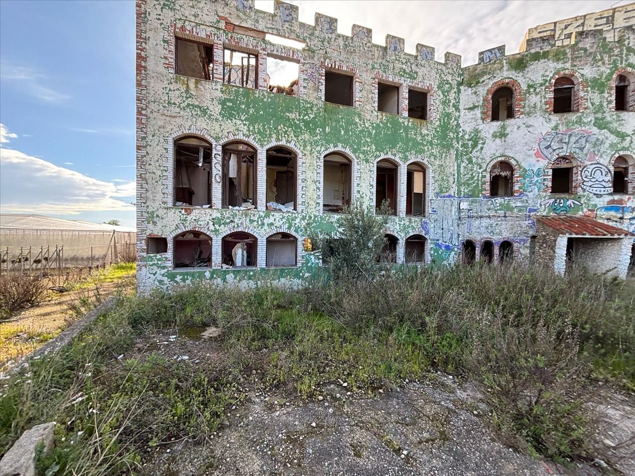 Exterior view of Building for sale in Alcanar