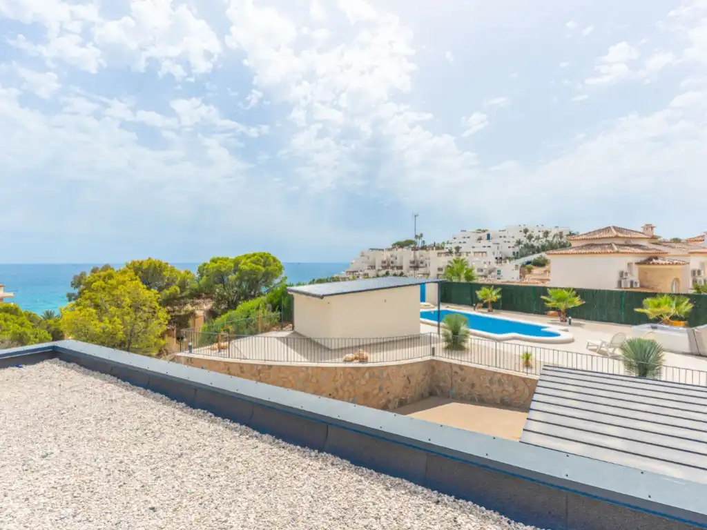 Swimming pool of Houses for sale in El Campello  with Air Conditioner, Swimming Pool and Furnished