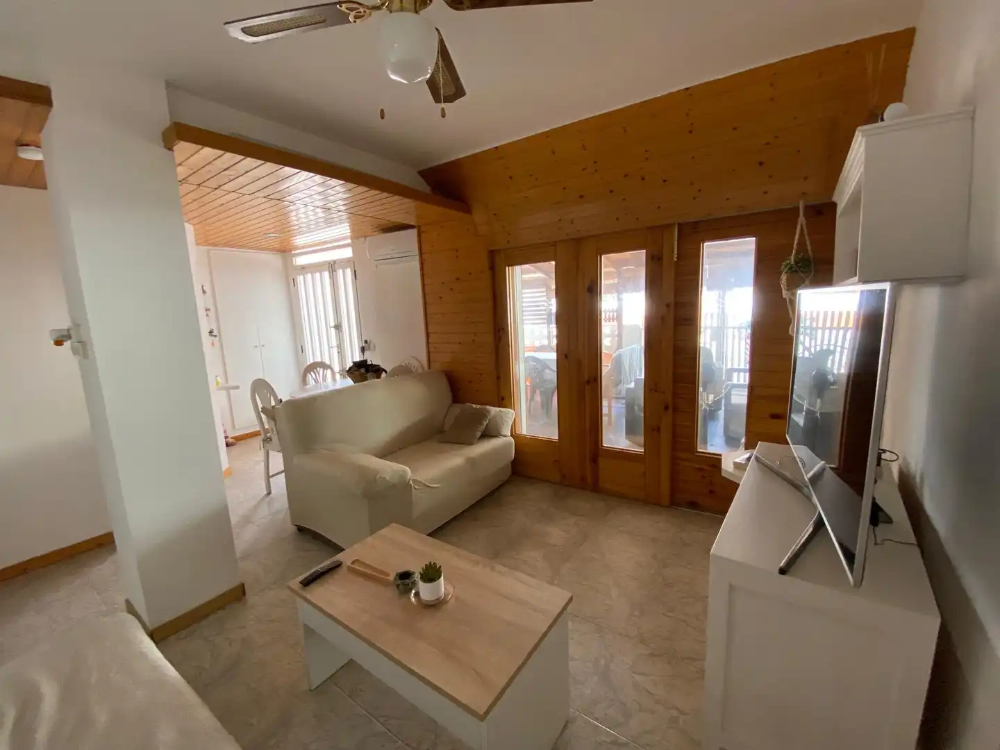 Sala de estar de Planta baja en venta en Xeraco con Aire acondicionado, Terraza y Amueblado