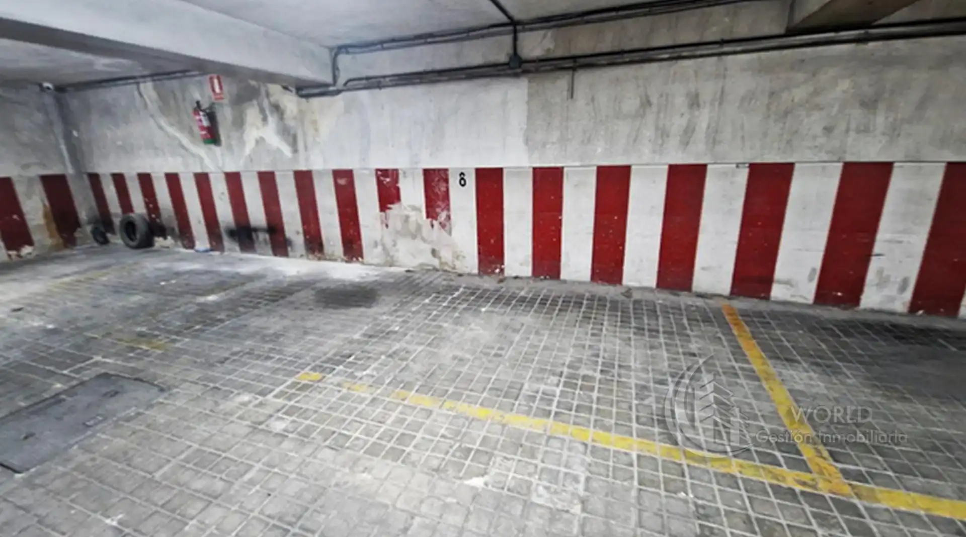 Parking de Piso de alquiler en Madrid con Aire acondicionado, Calefacción y Amueblado
