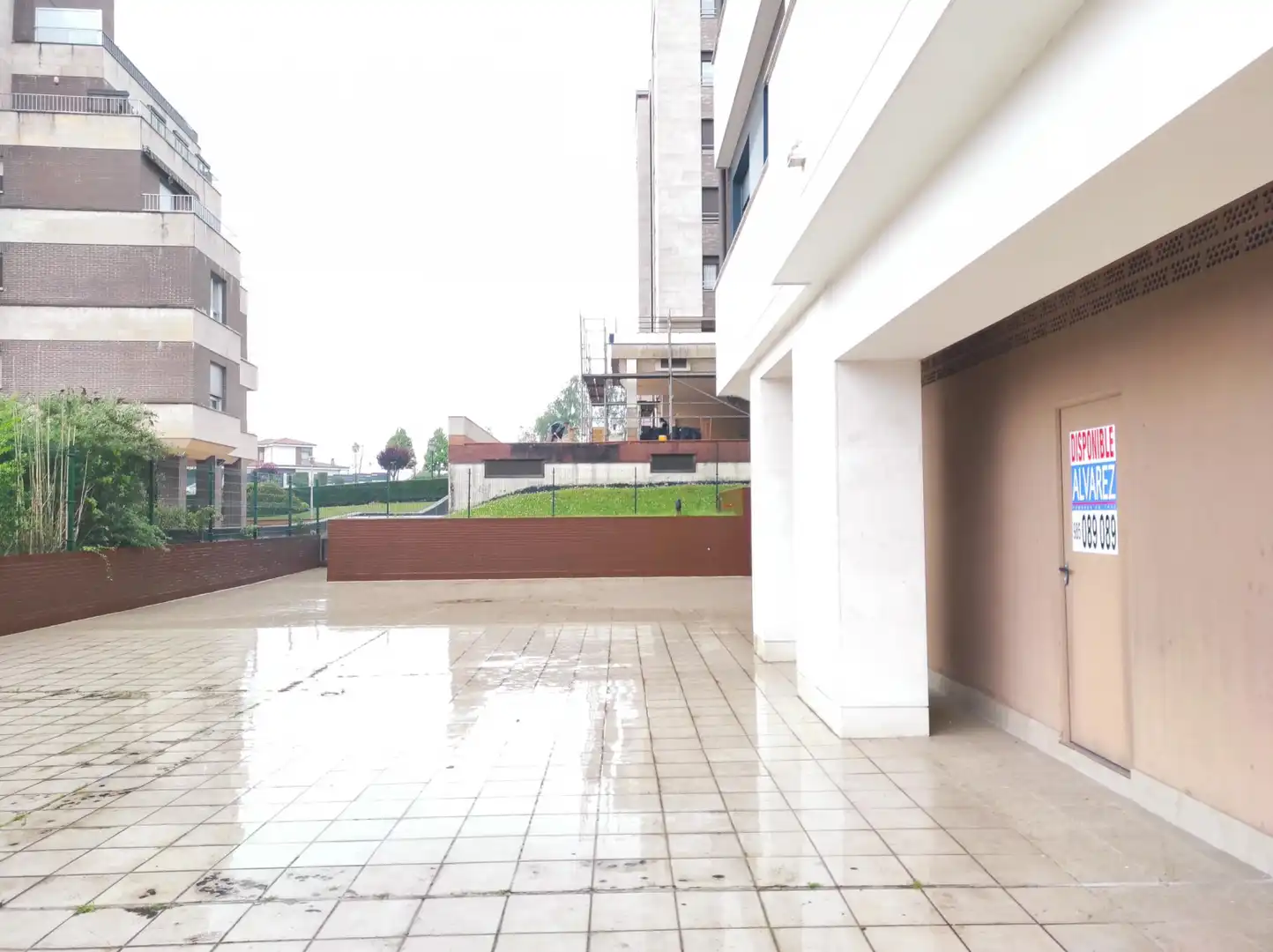 Terraza de Local de alquiler en Oviedo 