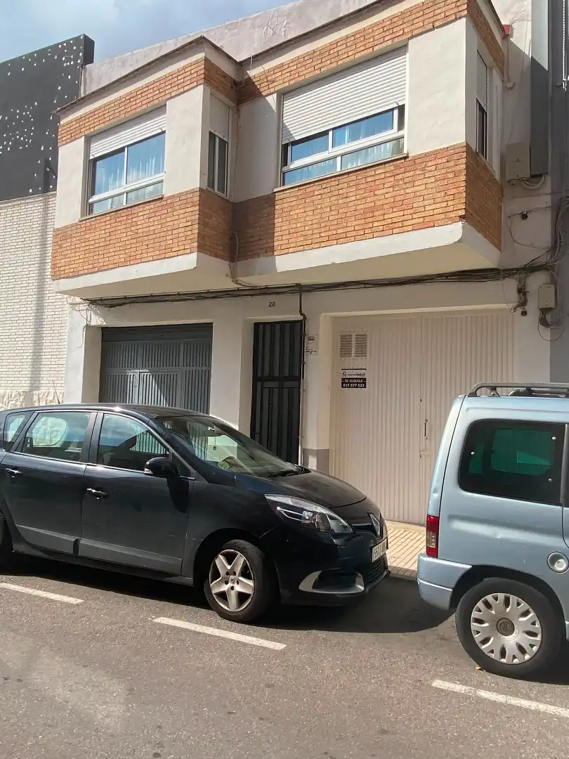 Casa con terraza en venta en Carrer del Cronista Muntaner 34, imagen 2