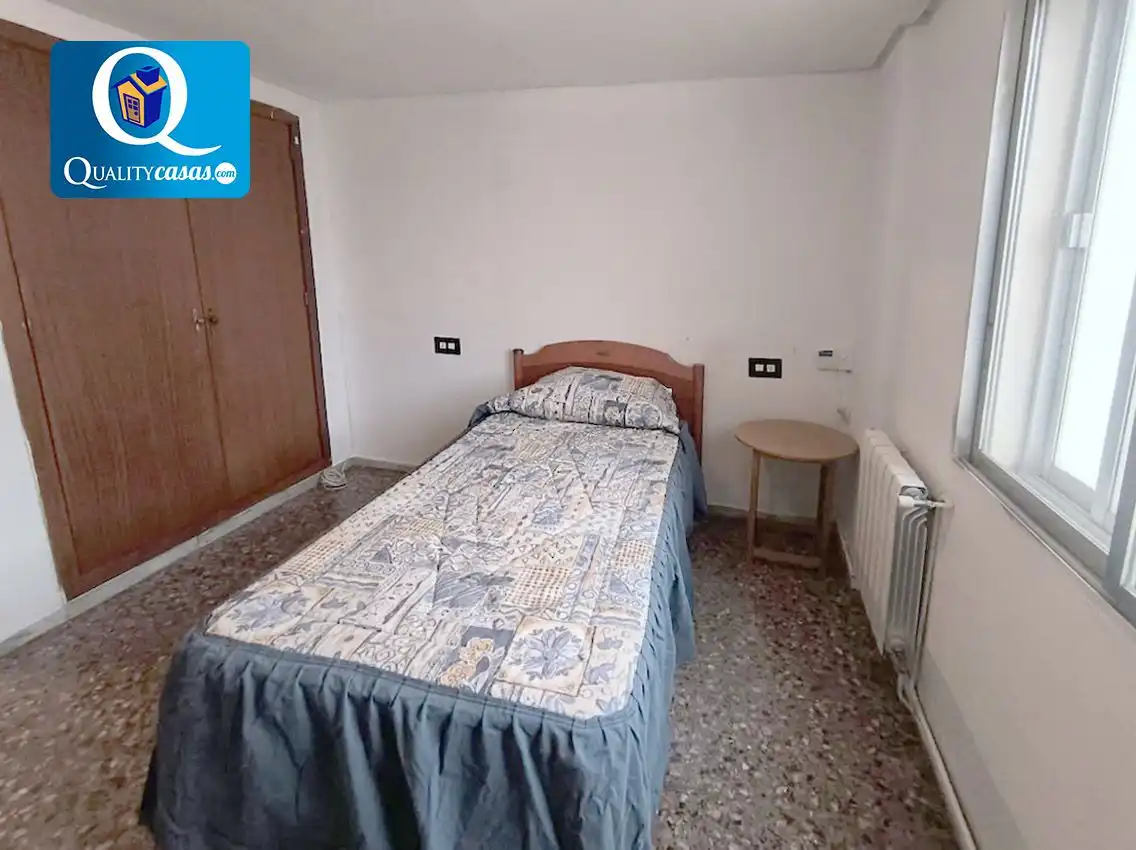 Habitación de Piso en venta en Villena con Calefacción y Terraza
