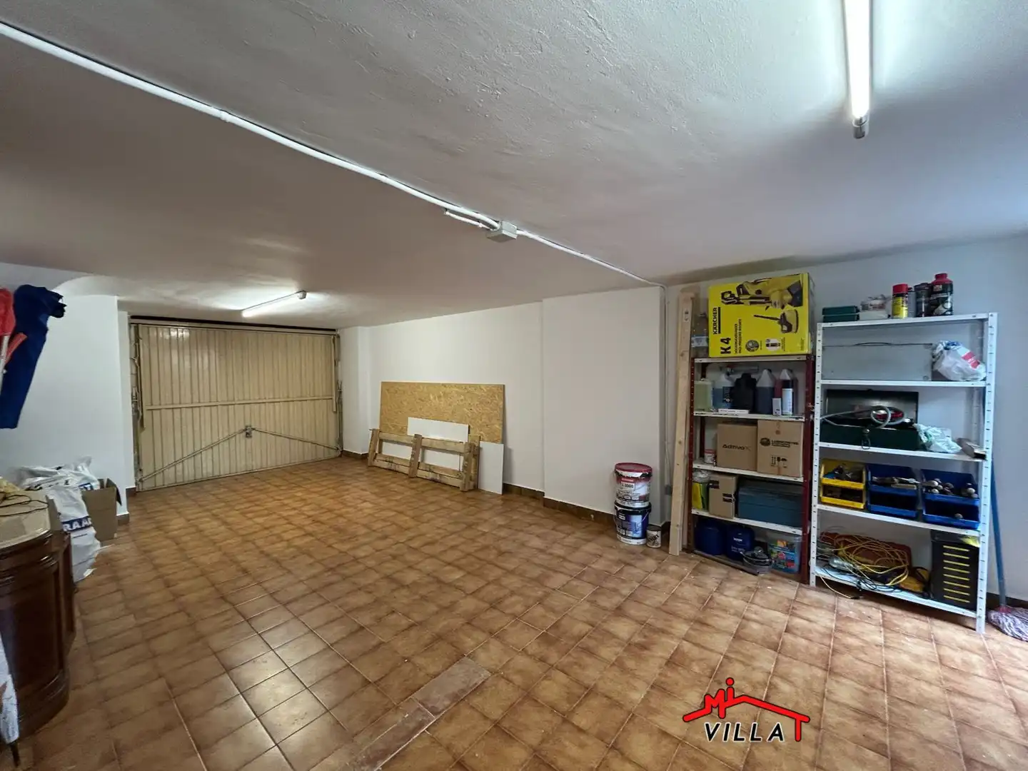 Casa adosada en venda en Laredo amb Calefacció i Terrassa