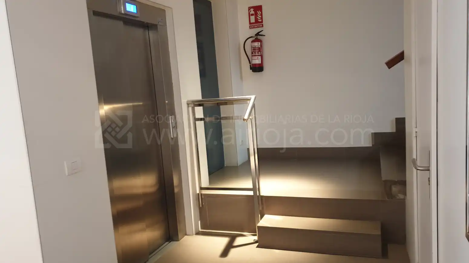 Ufficio in vendita a Logroño - Vitoria, imagen 3