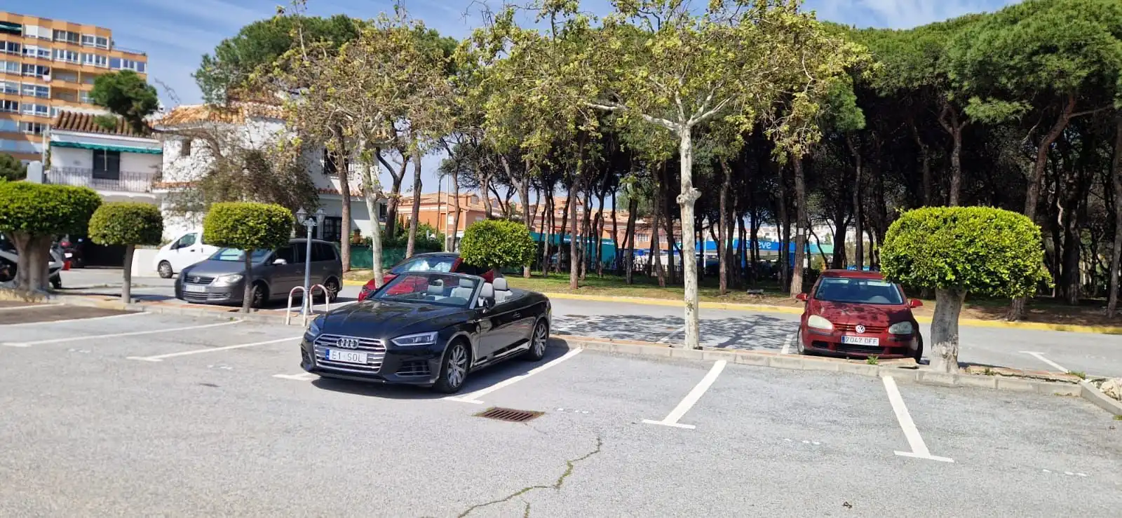 Apartamento con piscina en venta en Calahonda, imagen 13