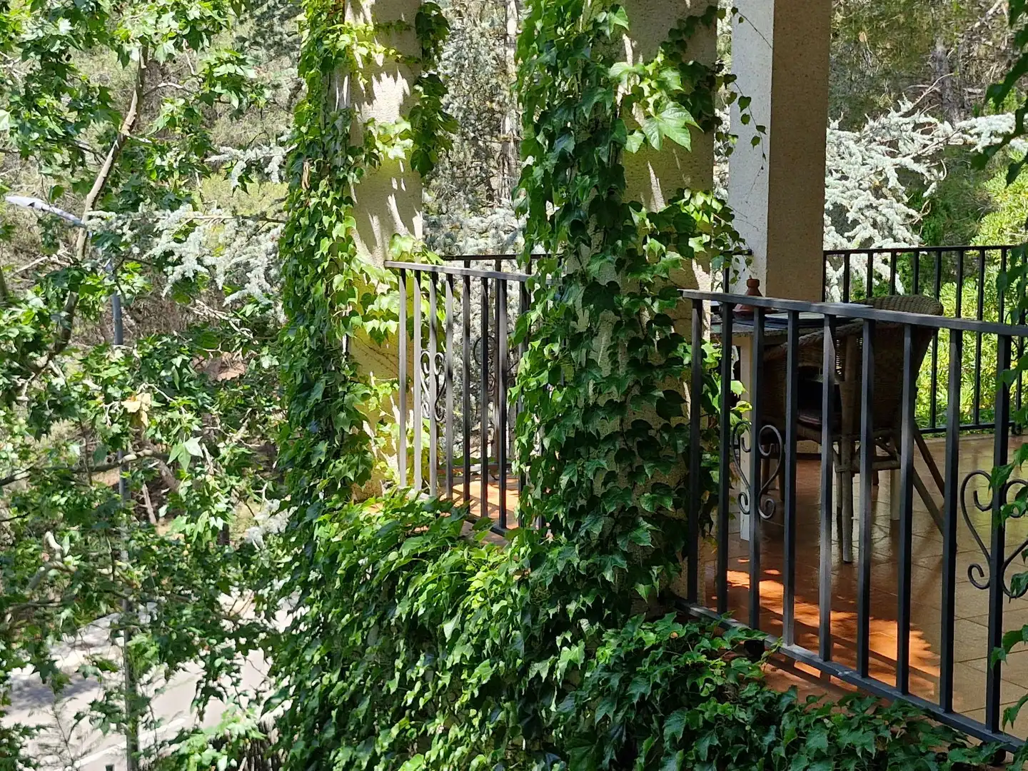 Balcony of Houses for sale in Almoster  with Air Conditioner, Heating and Storage room