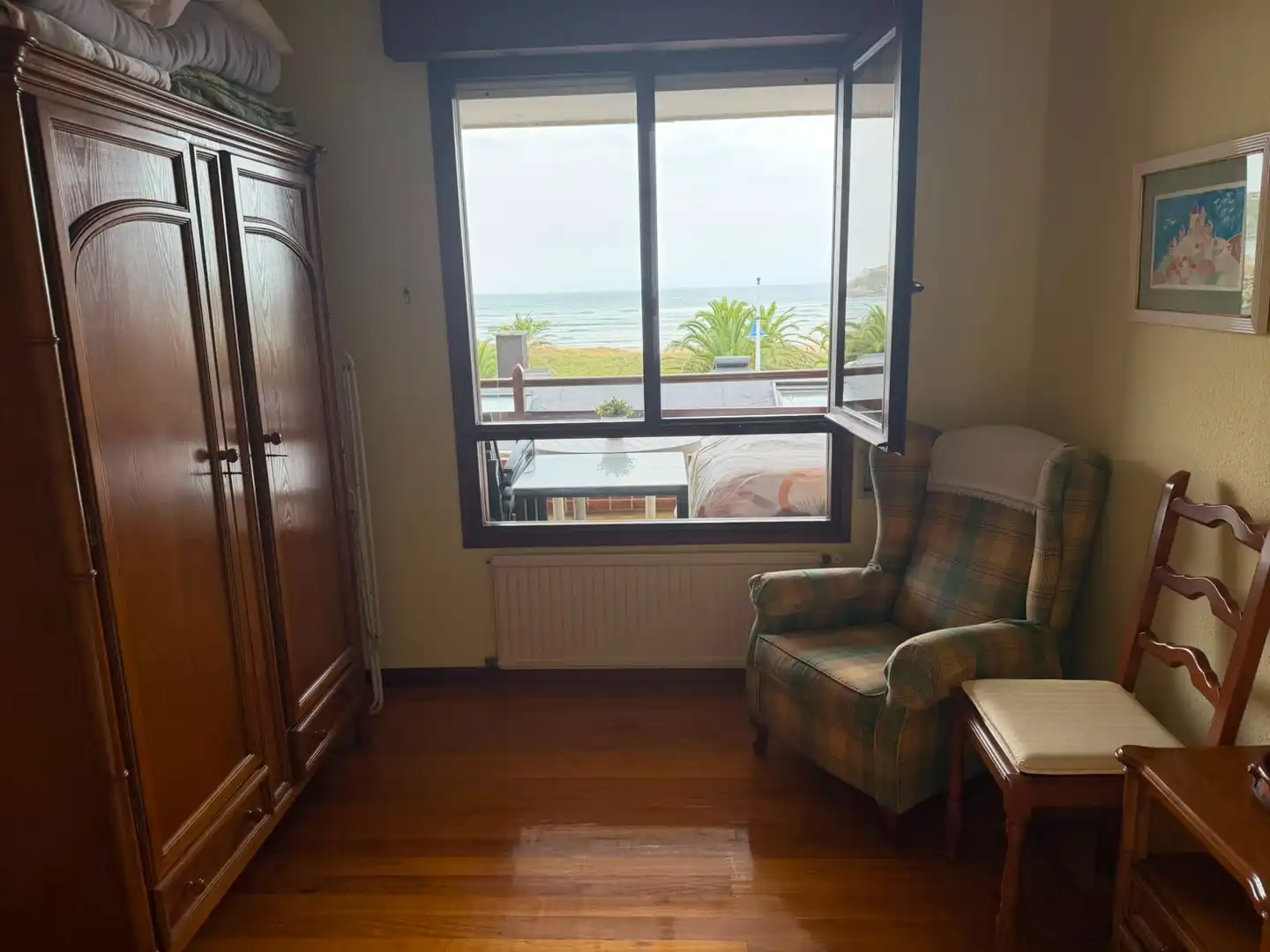 Schlafzimmer von Wohnungen zum Verkauf in Suances mit Heizung, Parkett und Terrasse