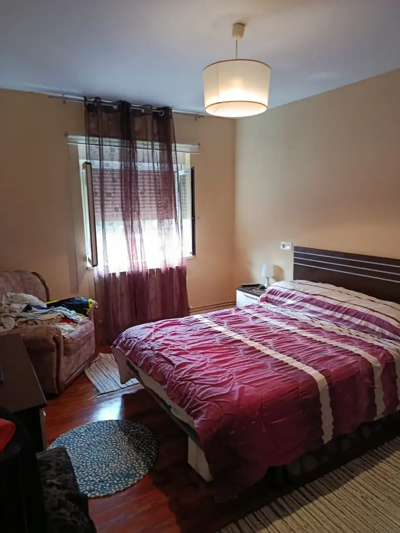 Dormitori de Apartament en venda en Ortuella amb Calefacció, Moblat i Forn