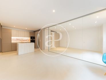 Appartement avec ascenseur à louer à Carrer de Cecili Metel