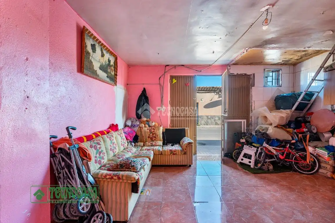 Sala de estar de Casa adosada en venta en Las Norias