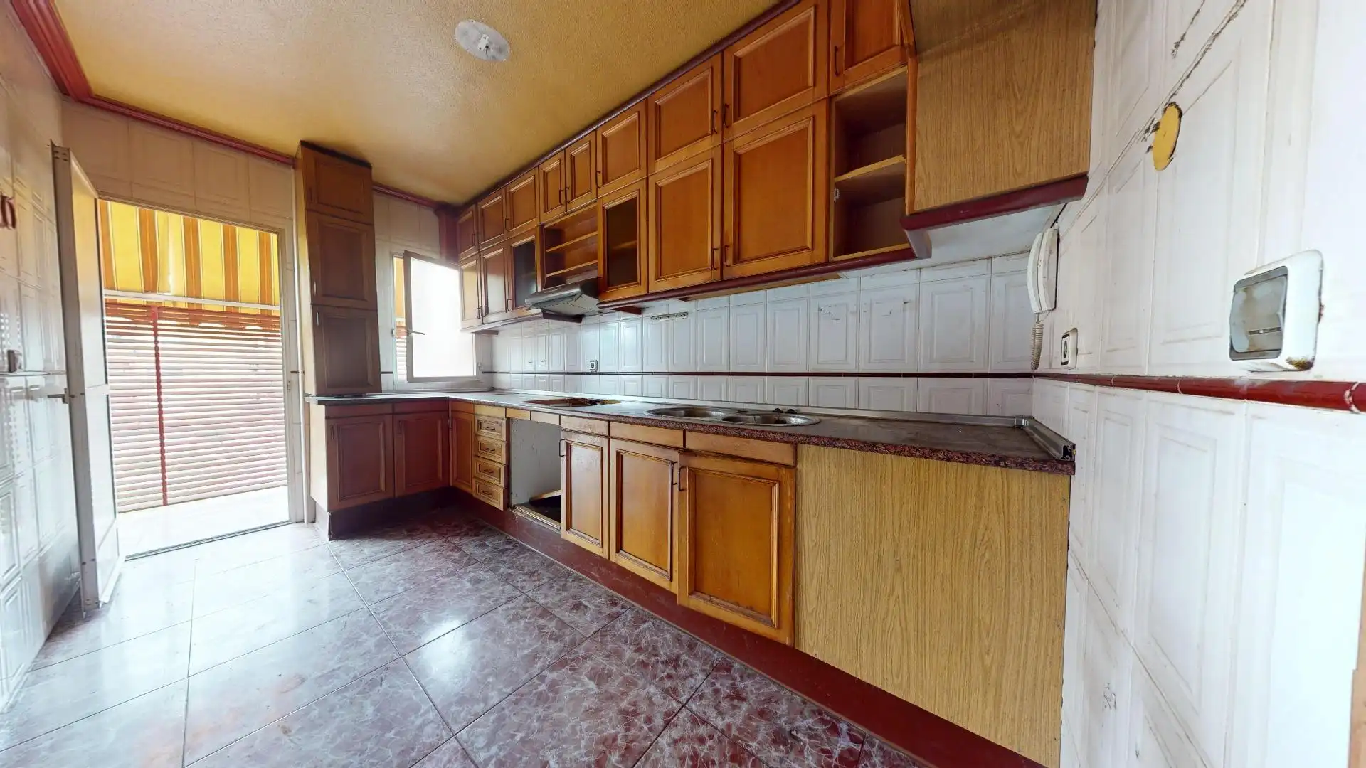 Cocina de Piso en venta en Murcia con Terraza y Balcón