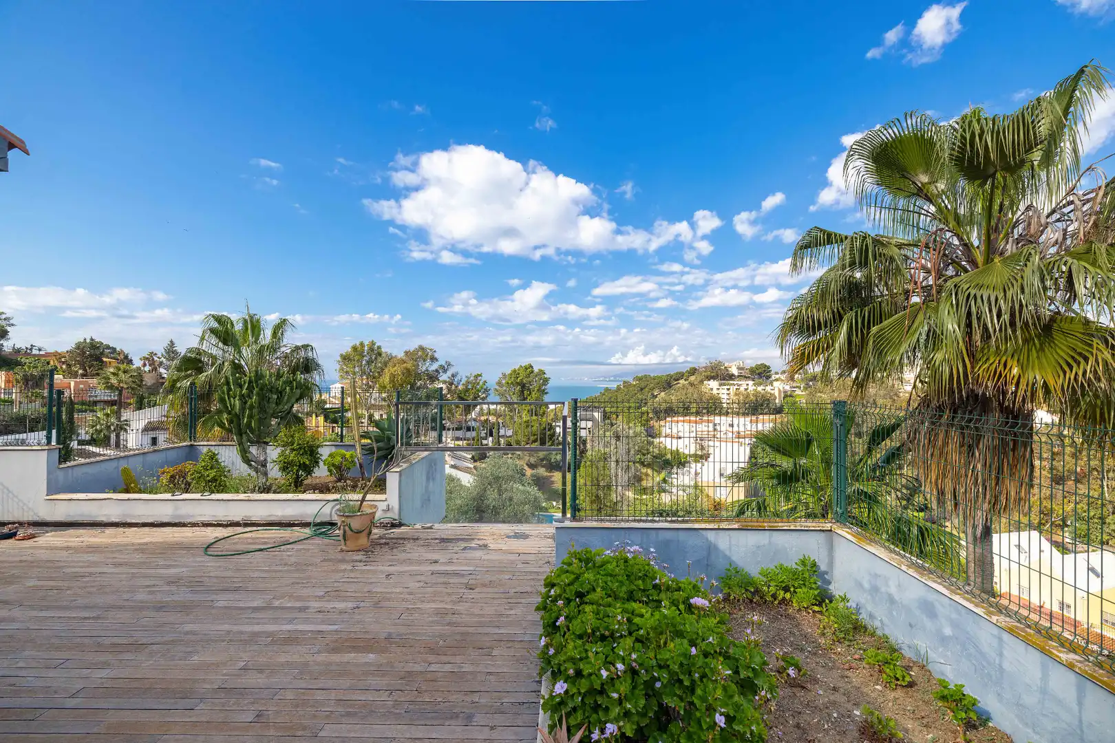 Terraza de Casa o chalet en venta en Málaga con Jardín privado, Terraza y Piscina