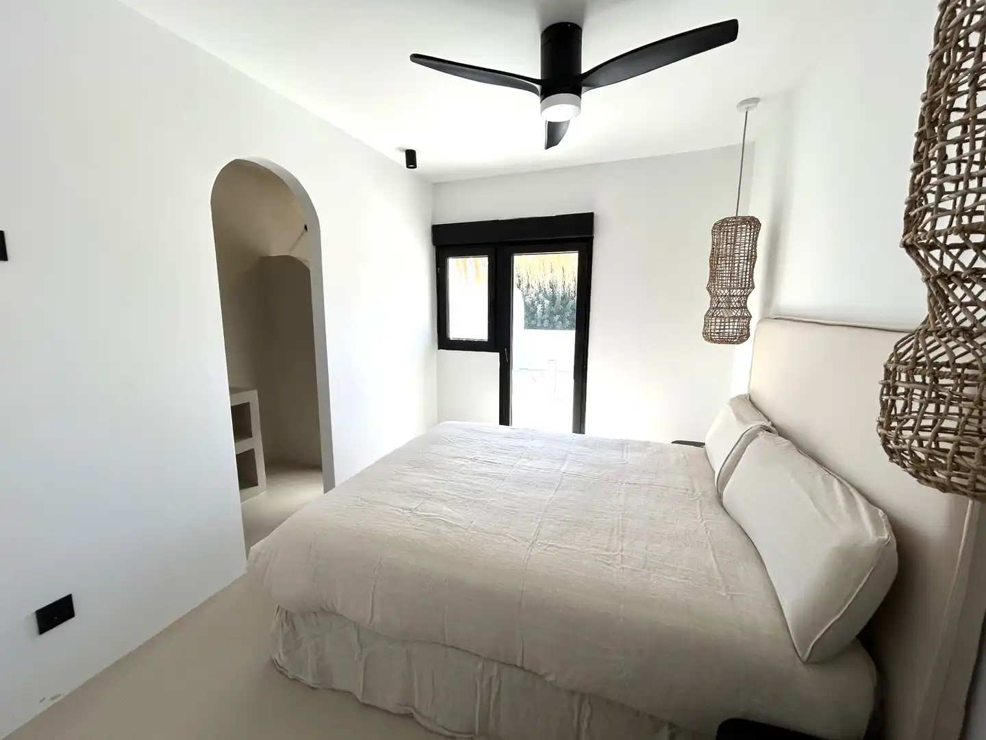Schlafzimmer von Haus oder Chalet zum Verkauf in Torremolinos mit Klimaanlage, Heizung und Privatgarten
