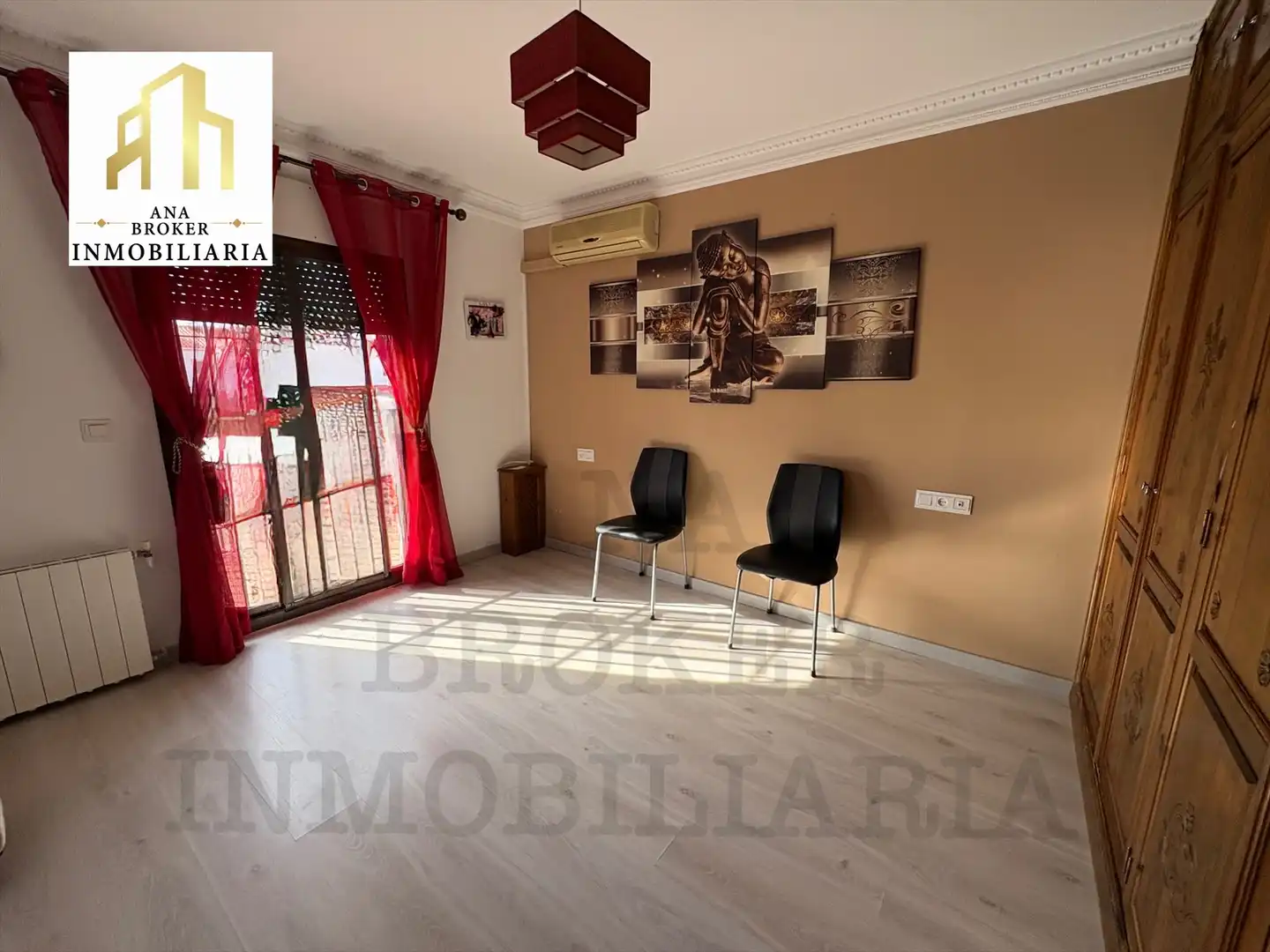 Casa adosada en venta en Calle Honduras, La Planilla
