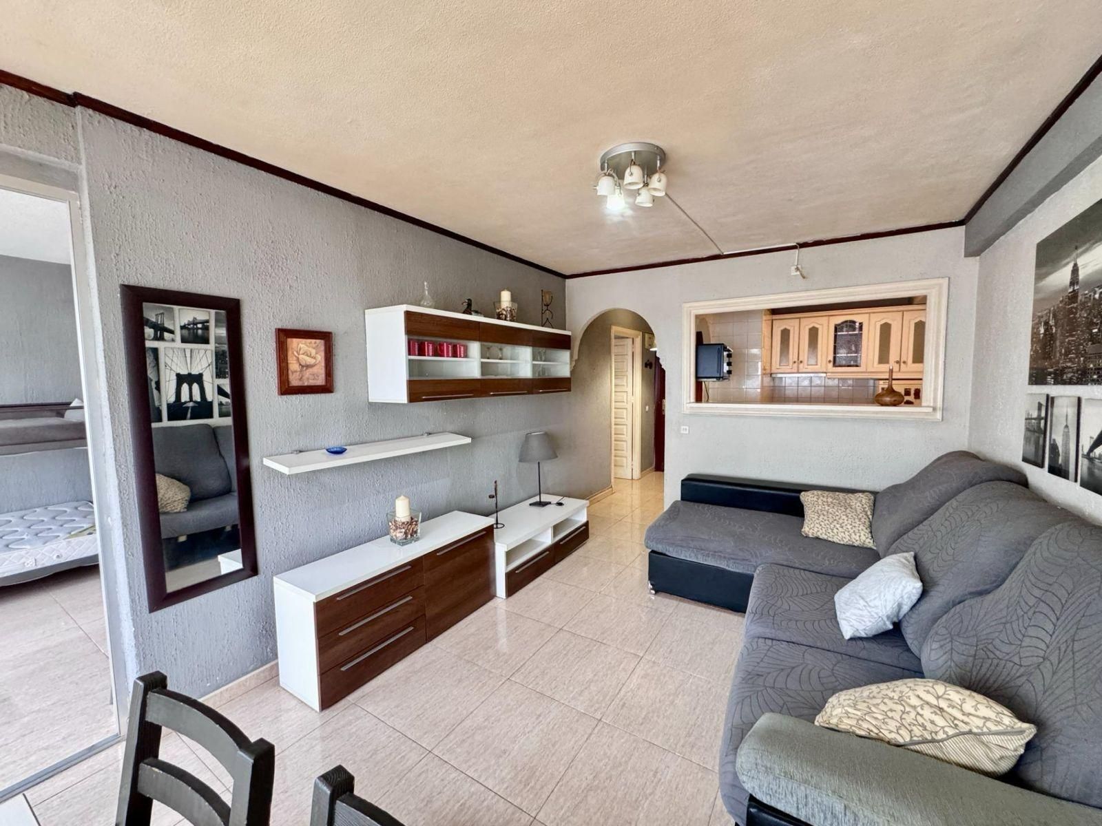 Living room of Apartment for sale in Benalmádena  with Community pool