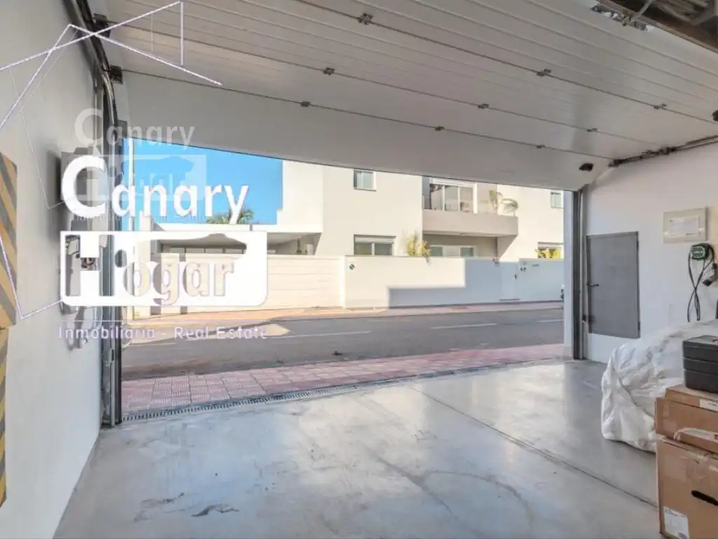 Exterior view of Houses for sale in Adeje  with Air Conditioner and Swimming Pool