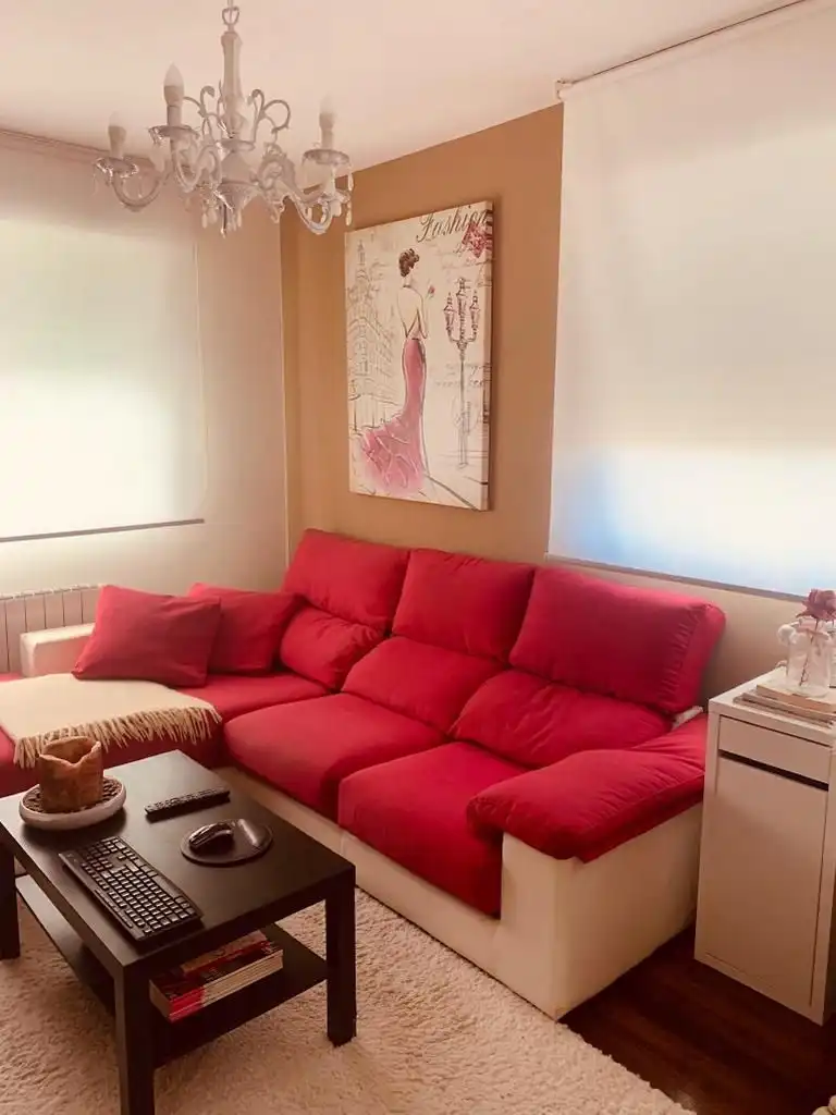 Sala de estar de Casa o chalet en venta en Vigo  con Calefacción, Jardín privado y Terraza