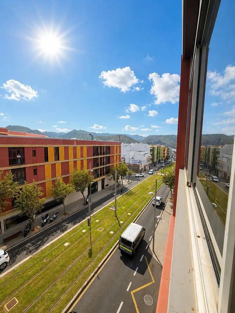 Vista exterior de Pis en venda en San Cristóbal de la Laguna amb Moblat i Balcó