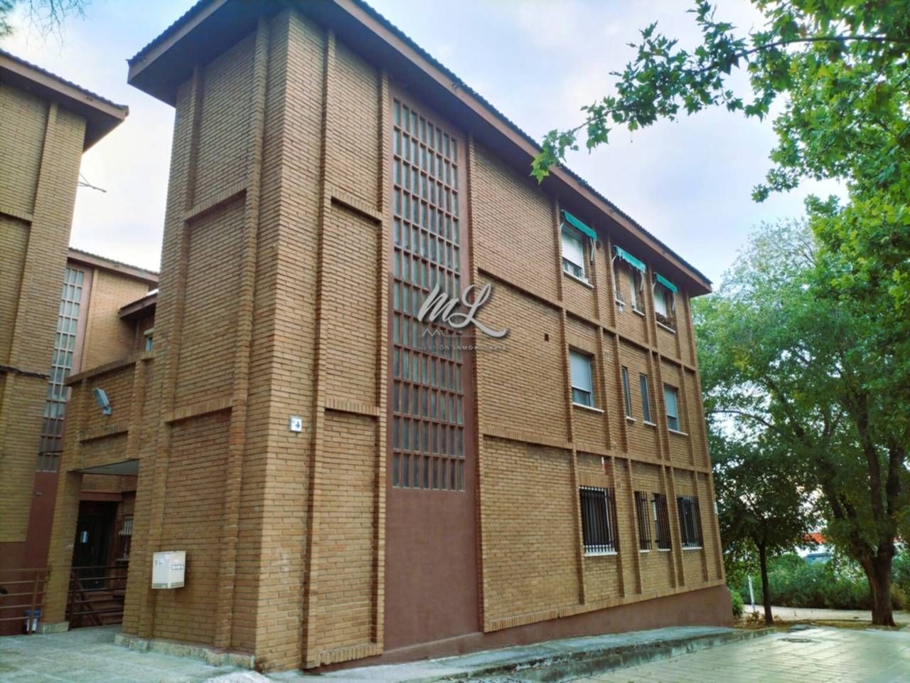 Vista exterior de Piso en venta en  Toledo Capital con Calefacción